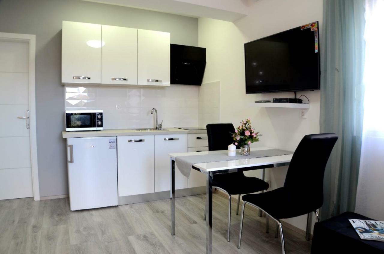 Apartments La Luna Zadar Bagian luar foto