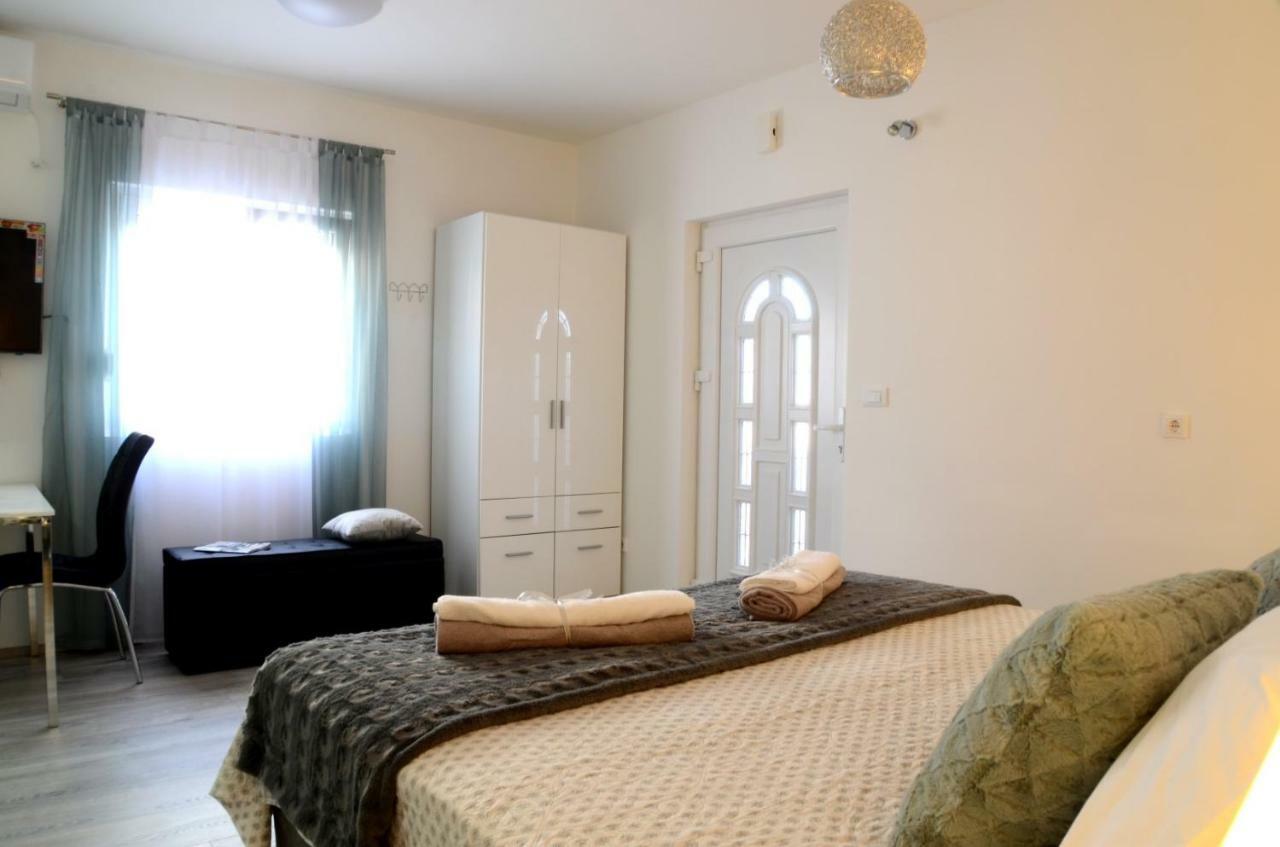 Apartments La Luna Zadar Bagian luar foto